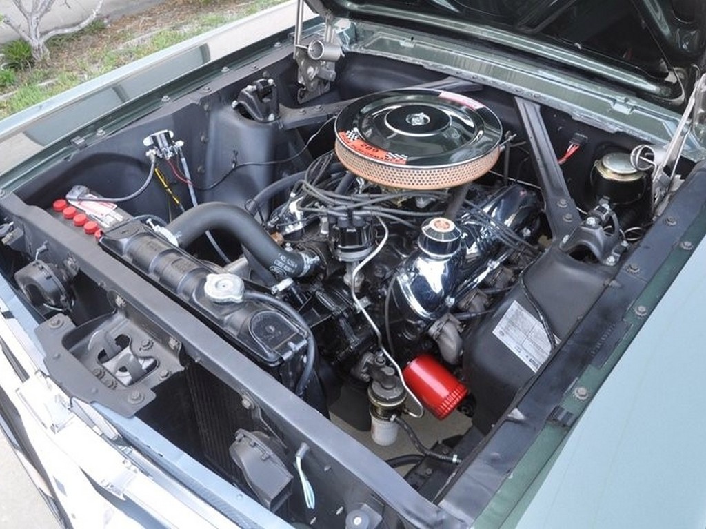 1965 Ford Mustang K-Code 2+2 Fastback - Image 7