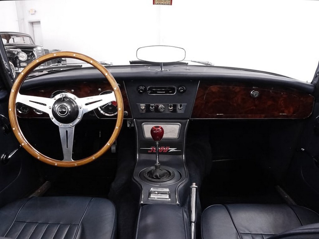 1967 Austin-Healey 3000 Mk III Phase II Roadster - Image 4