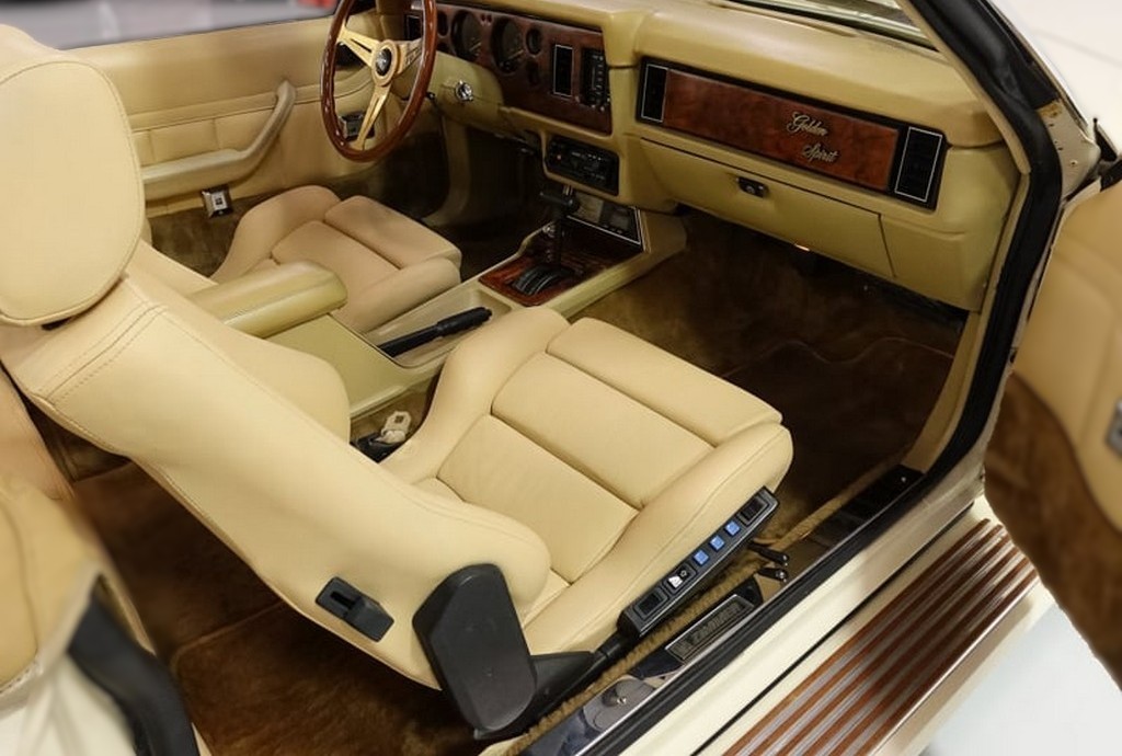 1983 Zimmer Golden Spirit Convertible - Image 32
