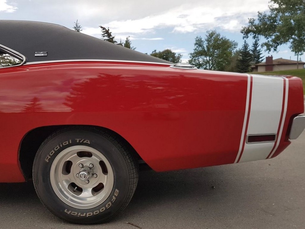 1970 Dodge Charger 440ci - Image 11