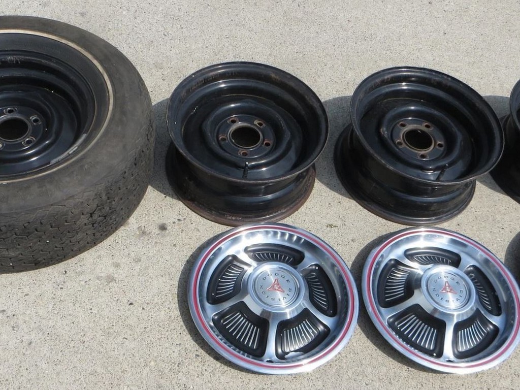 1970 Dodge Charger 440ci - Image 28