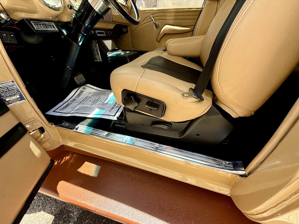 1954 Chevrolet 3100 7-Window Extended Cab Pickup (Restomod) - Image 15