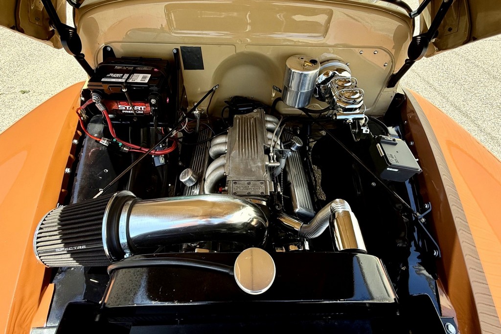 1954 Chevrolet 3100 7-Window Extended Cab Pickup (Restomod) - Image 52