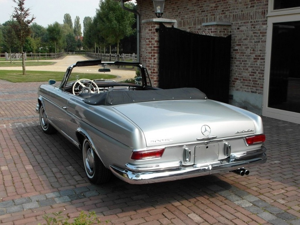 1965 Mercedes-Benz 300 SE - Image 32