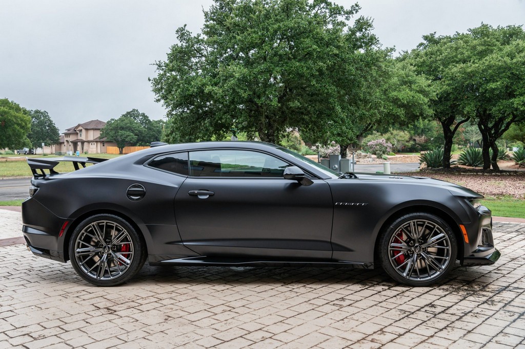 2024 Chevrolet Camaro ZL1 Collector Edition - Image 59
