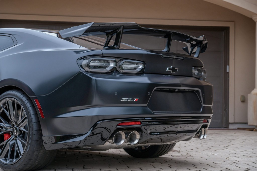 2024 Chevrolet Camaro ZL1 Collector Edition - Image 130