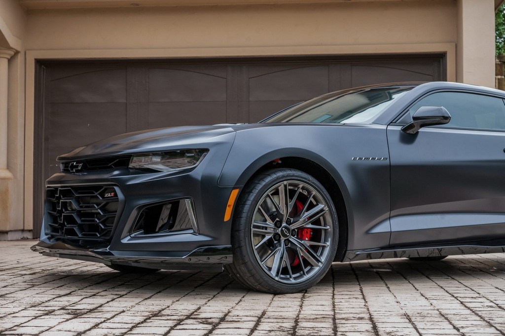 2024 Chevrolet Camaro ZL1 Collector Edition - Image 6