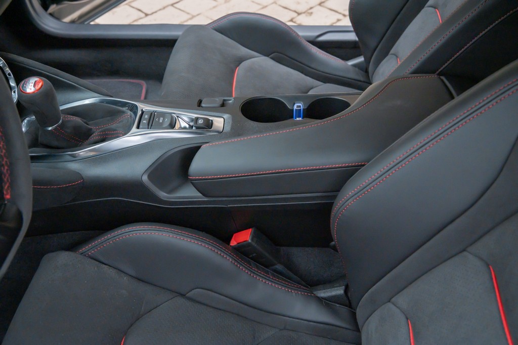 2024 Chevrolet Camaro ZL1 Collector Edition - Image 13