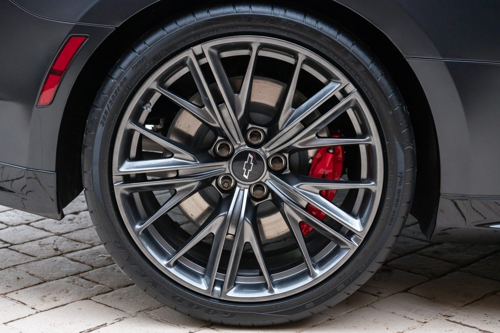 2024 Chevrolet Camaro ZL1 Collector Edition - Image 30