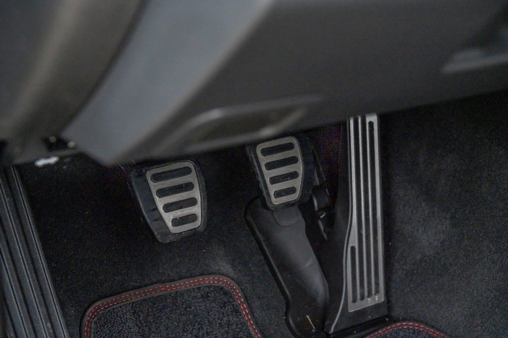 2024 Chevrolet Camaro ZL1 Collector Edition - Image 39