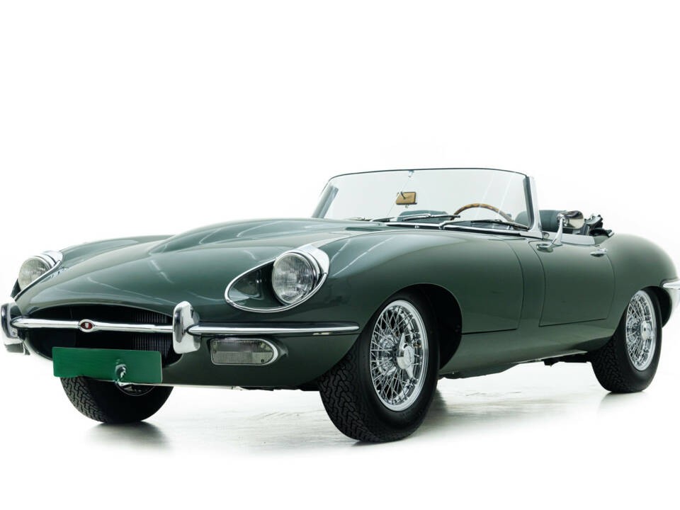 1970 Jaguar E-Type 4.2 Series 2 Roadster - Image 6