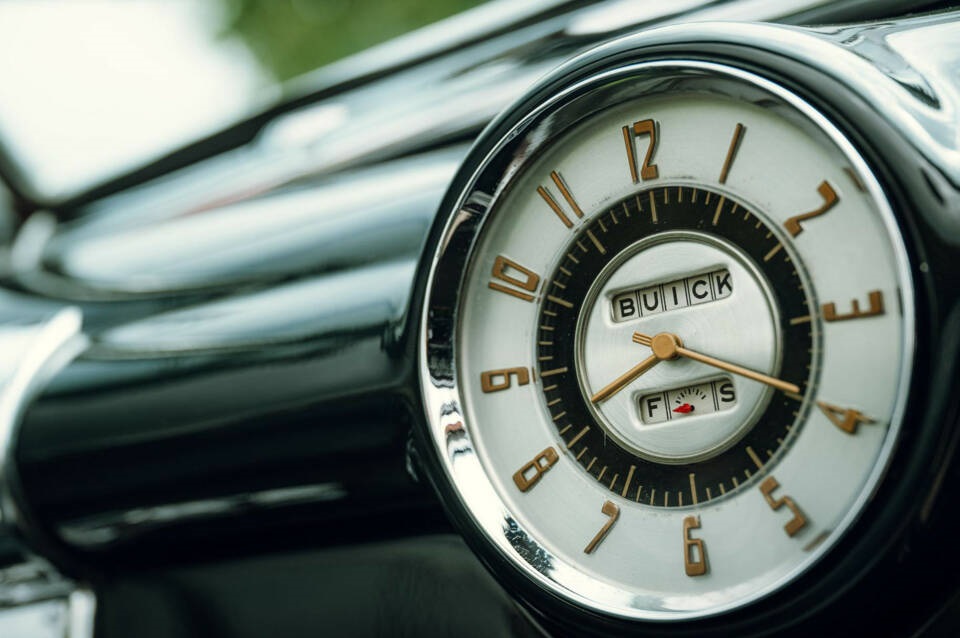 1948 Buick Roadmaster 76C Fisher Body Convertible – Post‑War American Luxury - Image 14