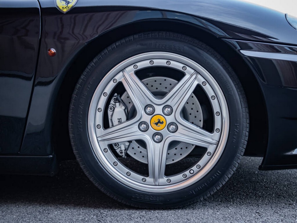 2001 Ferrari 360 Spider - Image 19