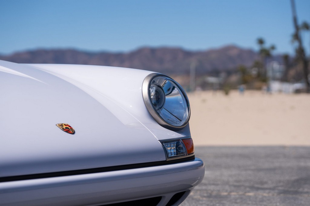 1991 Porsche 911 Carrera 2 Coupe by Singer - Image 33