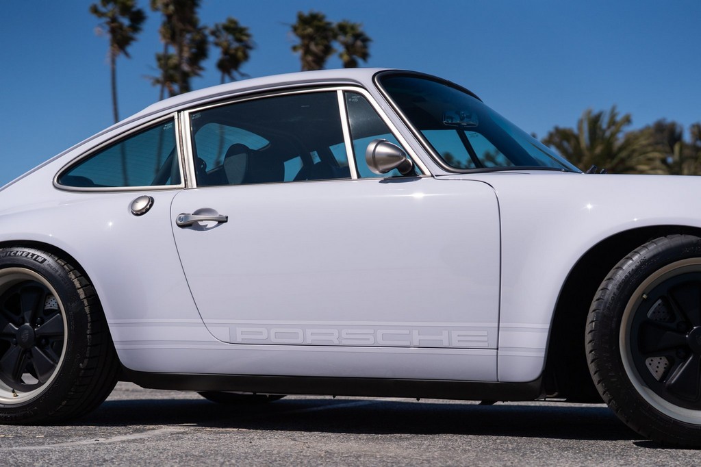 1991 Porsche 911 Carrera 2 Coupe by Singer - Image 36