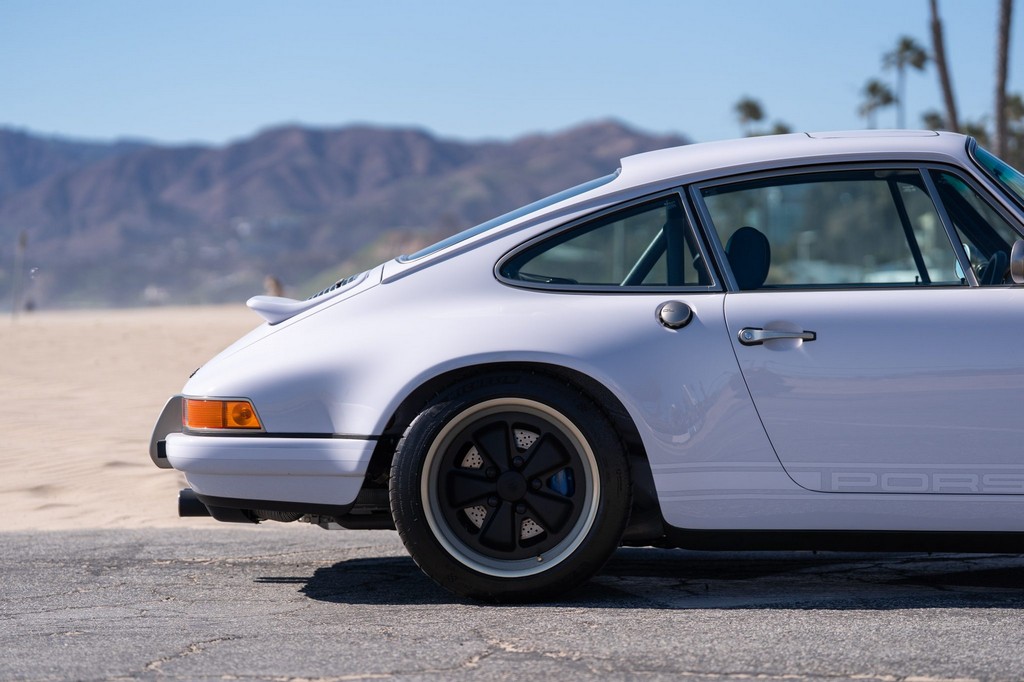 1991 Porsche 911 Carrera 2 Coupe by Singer - Image 37