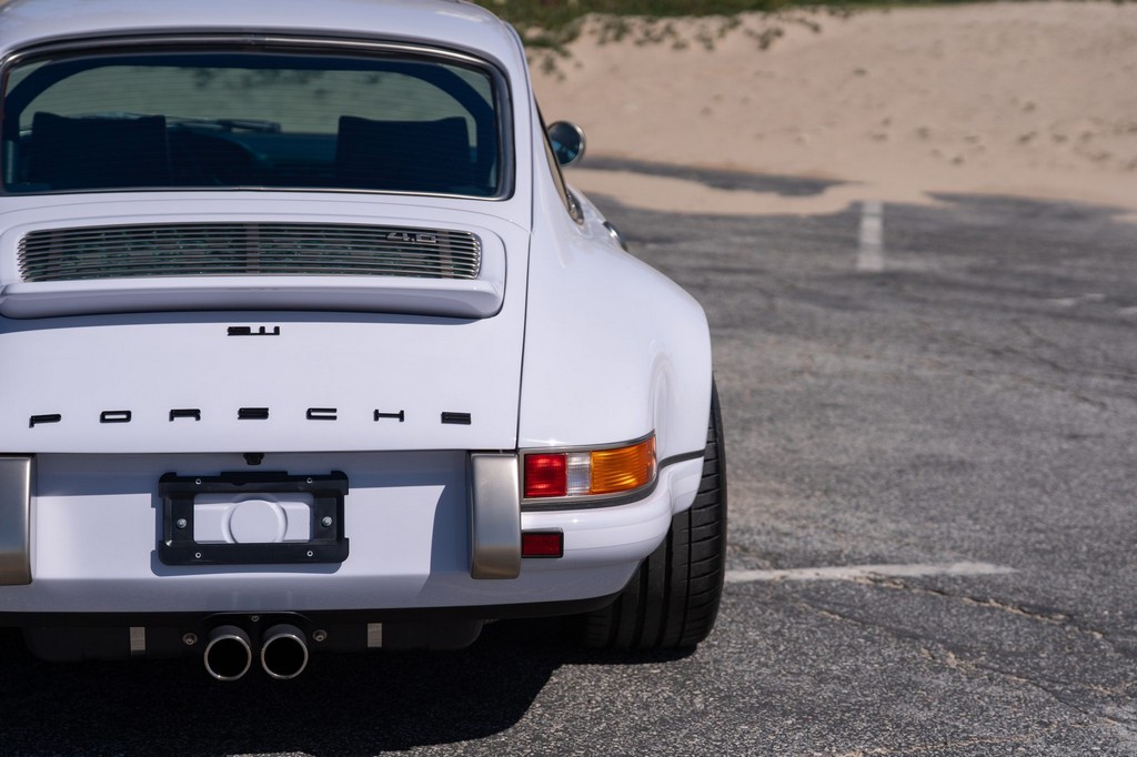 1991 Porsche 911 Carrera 2 Coupe by Singer - Image 40