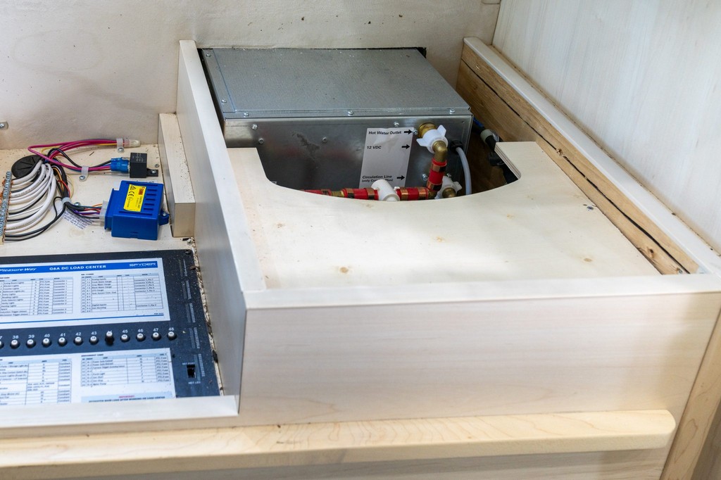 2021 Pleasure-Way Ontour 2.0 – Class B Motorhome on Ford Transit 250, EcoBoost V6 - Image 80