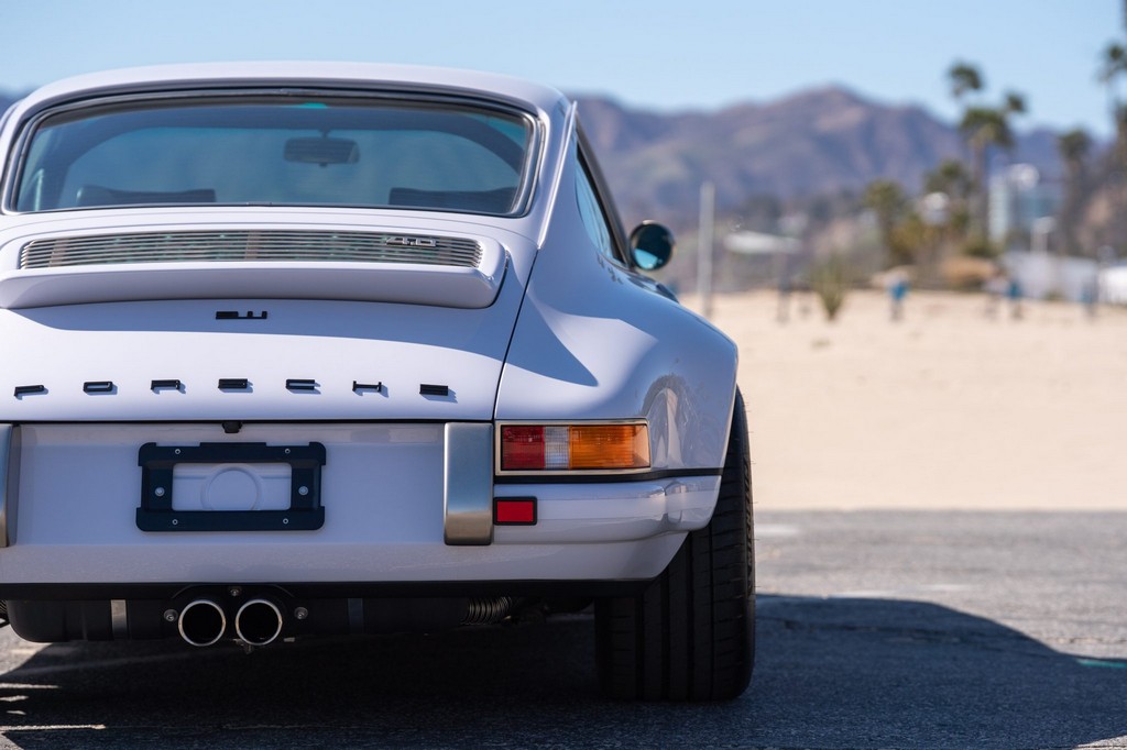 1991 Porsche 911 Carrera 2 Coupe by Singer - Image 63