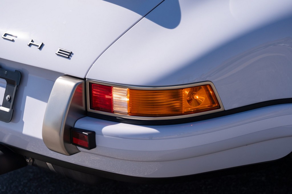 1991 Porsche 911 Carrera 2 Coupe by Singer - Image 64