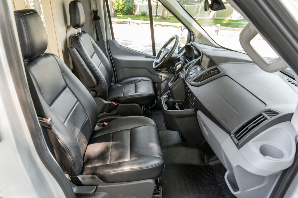 2021 Pleasure-Way Ontour 2.0 – Class B Motorhome on Ford Transit 250, EcoBoost V6 - Image 5