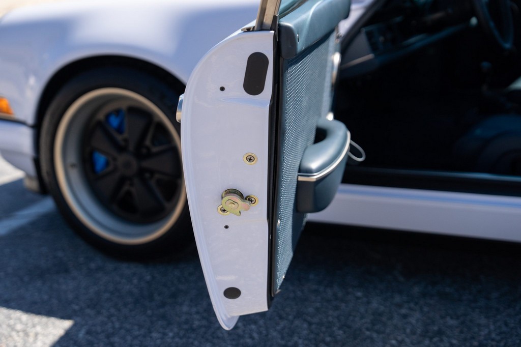 1991 Porsche 911 Carrera 2 Coupe by Singer - Image 125