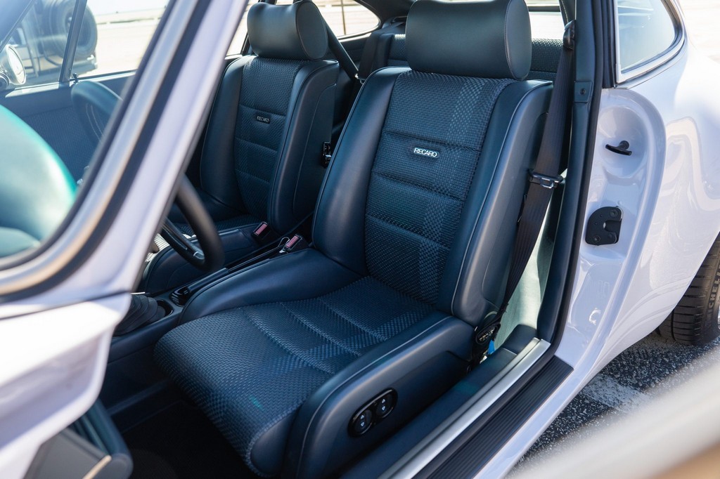 1991 Porsche 911 Carrera 2 Coupe by Singer - Image 134