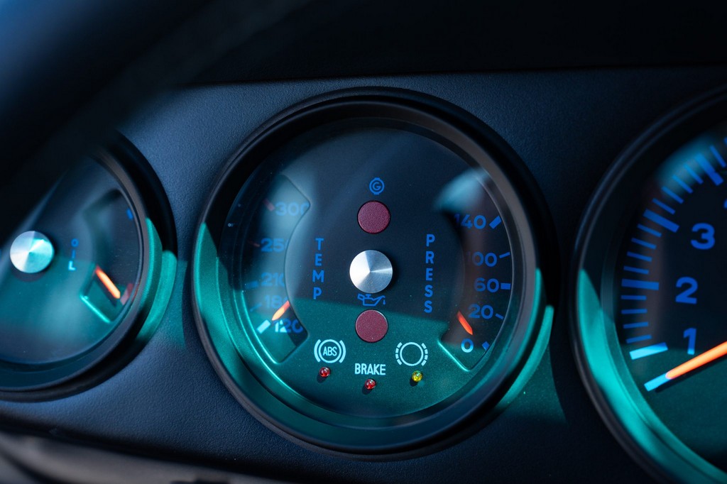 1991 Porsche 911 Carrera 2 Coupe by Singer - Image 154