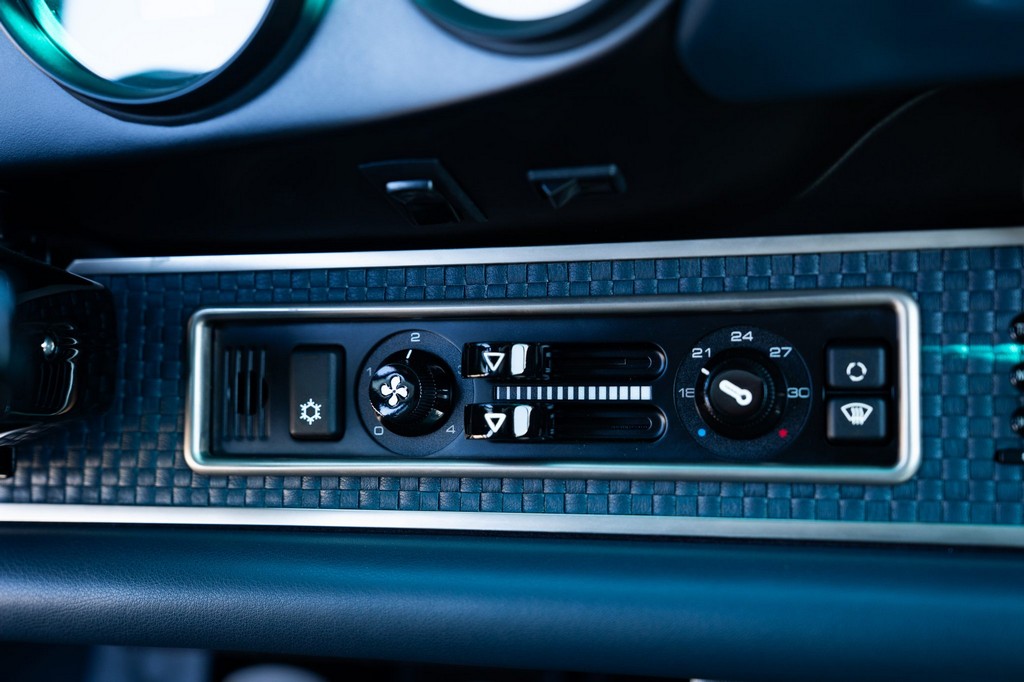 1991 Porsche 911 Carrera 2 Coupe by Singer - Image 161