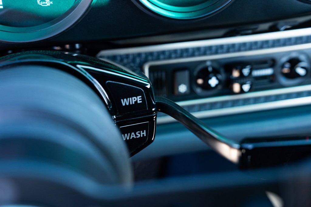 1991 Porsche 911 Carrera 2 Coupe by Singer - Image 164