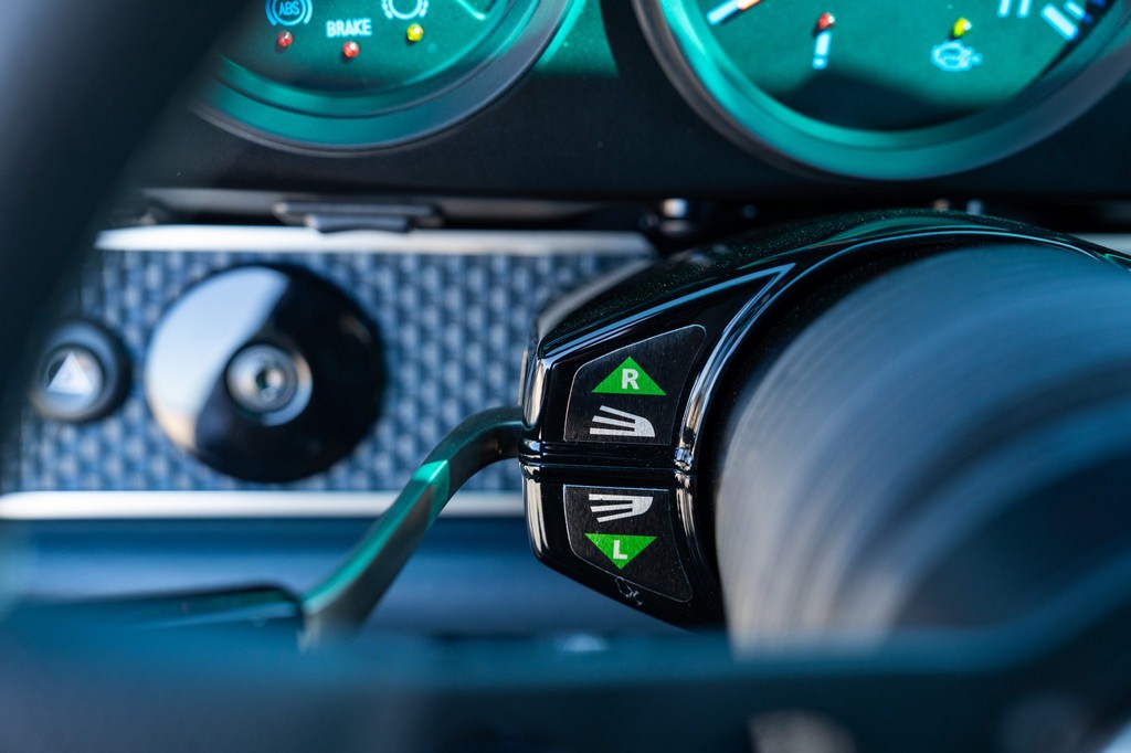 1991 Porsche 911 Carrera 2 Coupe by Singer - Image 165