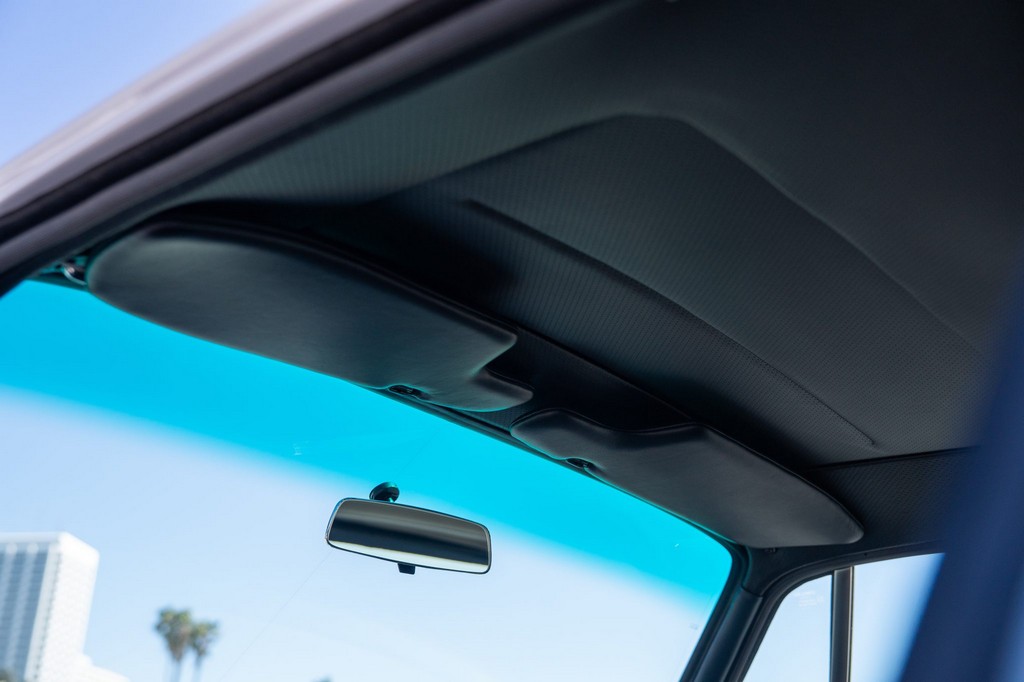 1991 Porsche 911 Carrera 2 Coupe by Singer - Image 170