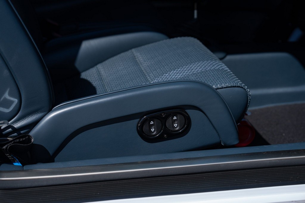 1991 Porsche 911 Carrera 2 Coupe by Singer - Image 179