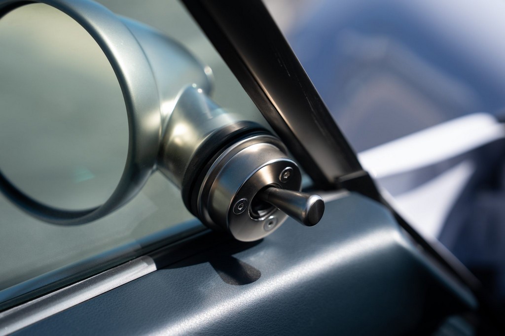 1991 Porsche 911 Carrera 2 Coupe by Singer - Image 181