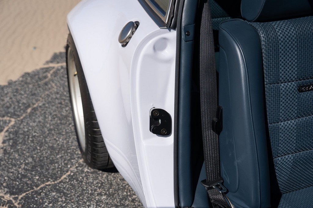 1991 Porsche 911 Carrera 2 Coupe by Singer - Image 182