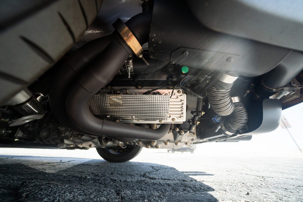 1991 Porsche 911 Carrera 2 Coupe by Singer - Image 5