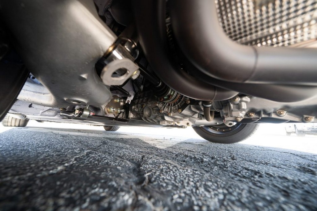 1991 Porsche 911 Carrera 2 Coupe by Singer - Image 9