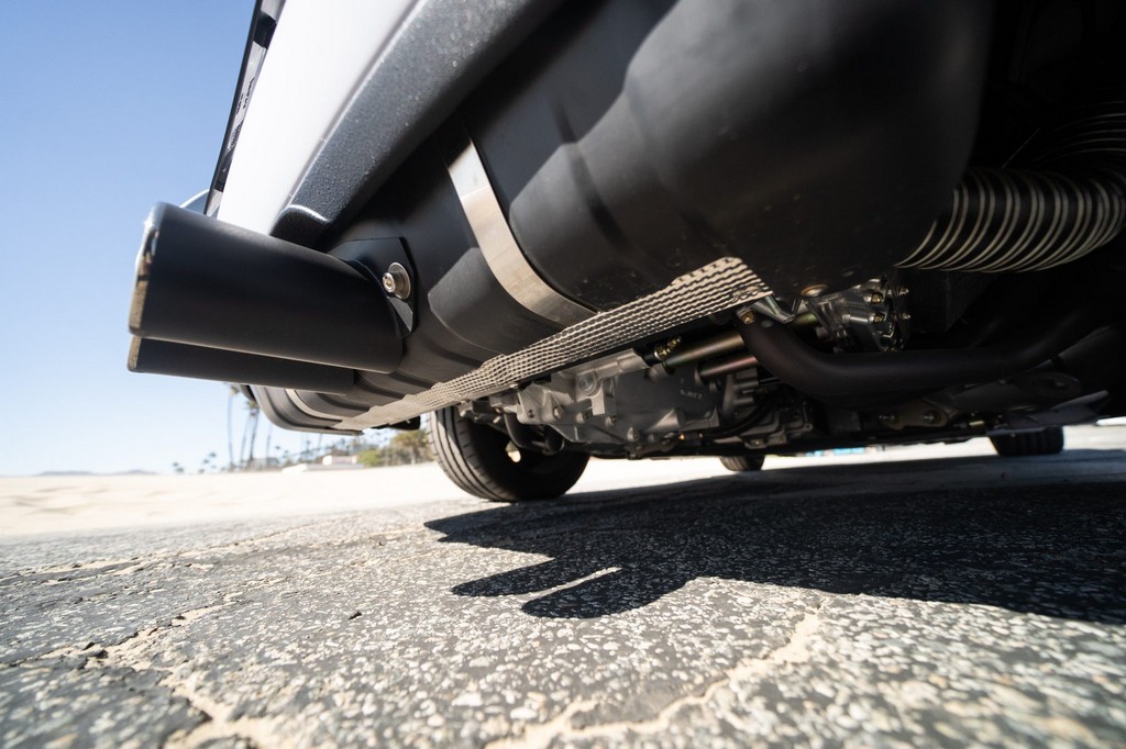 1991 Porsche 911 Carrera 2 Coupe by Singer - Image 10