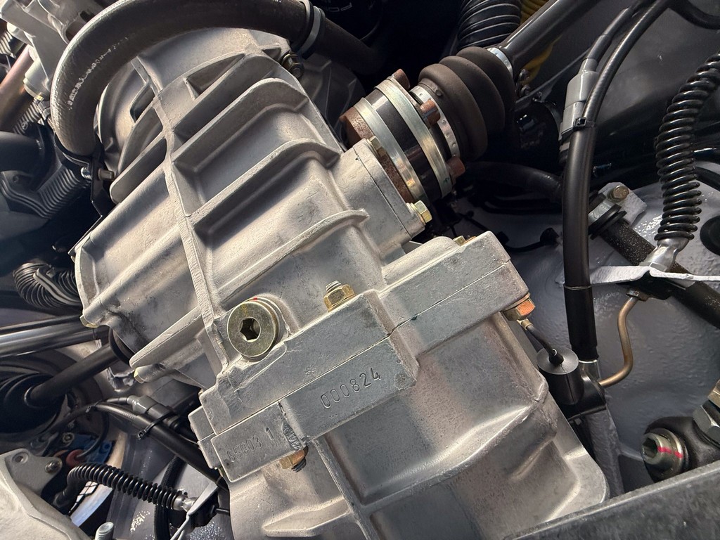 1991 Porsche 911 Carrera 2 Coupe by Singer - Image 20