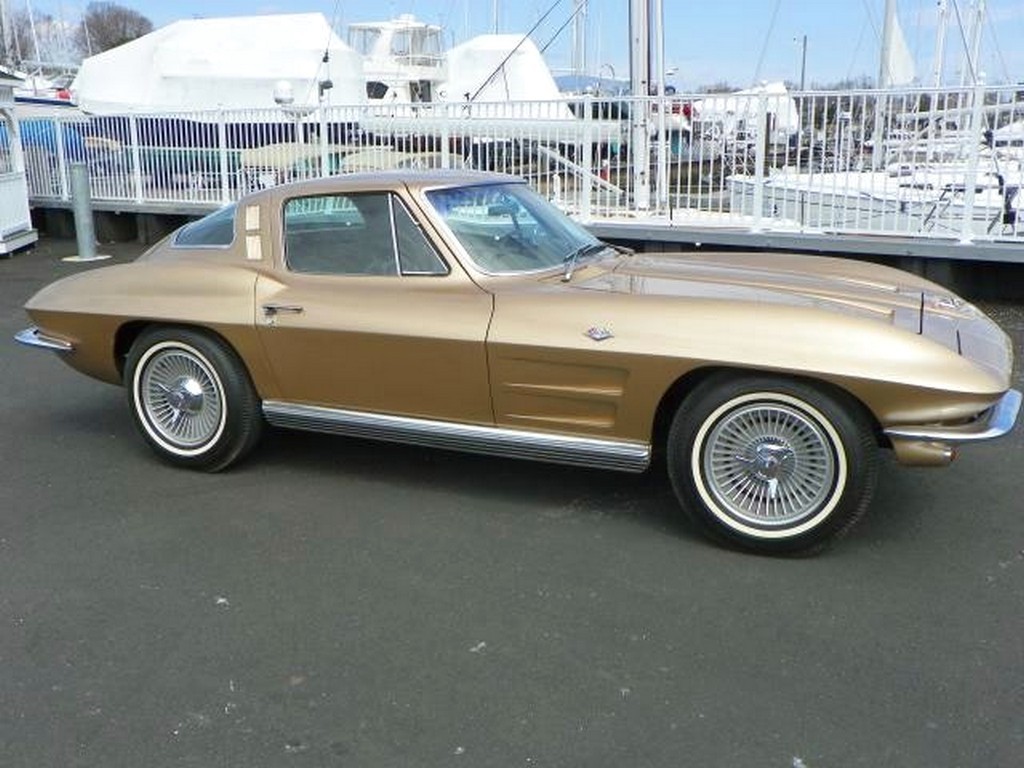 1964 Chevrolet Corvette Coupe – Numbers-Matching 327/365 HP, 4-Speed - Image 32