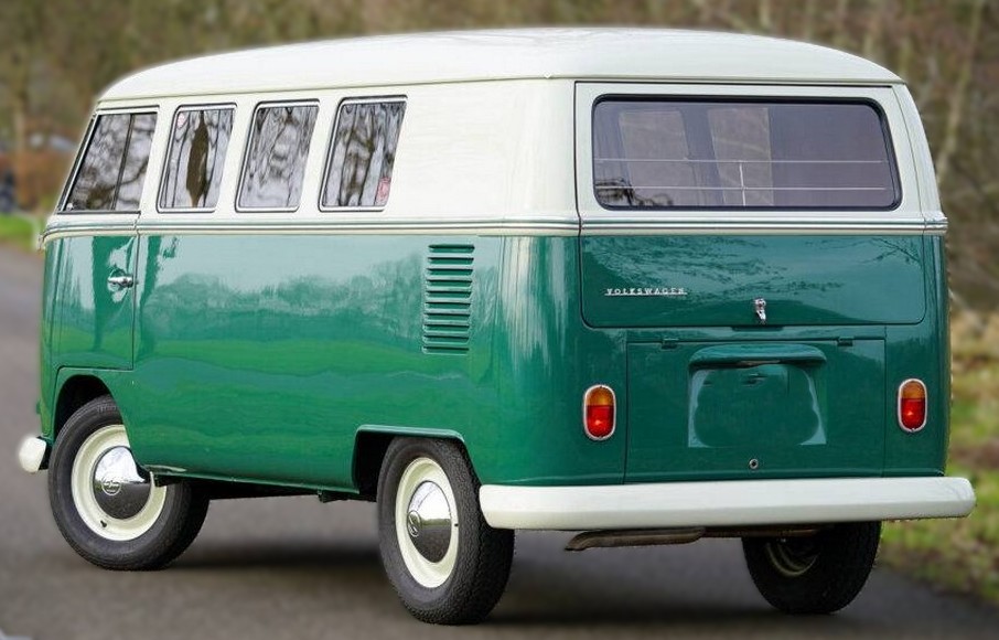 1964 Volkswagen Type 2 T1 Camper – Manual, Restored - Image 11