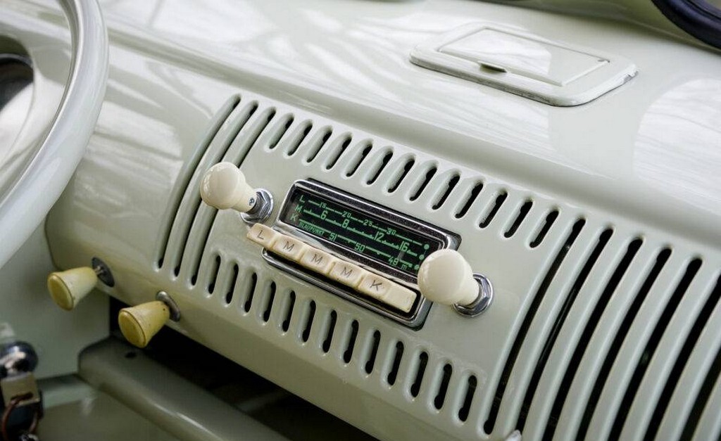 1964 Volkswagen Type 2 T1 Camper – Manual, Restored - Image 23