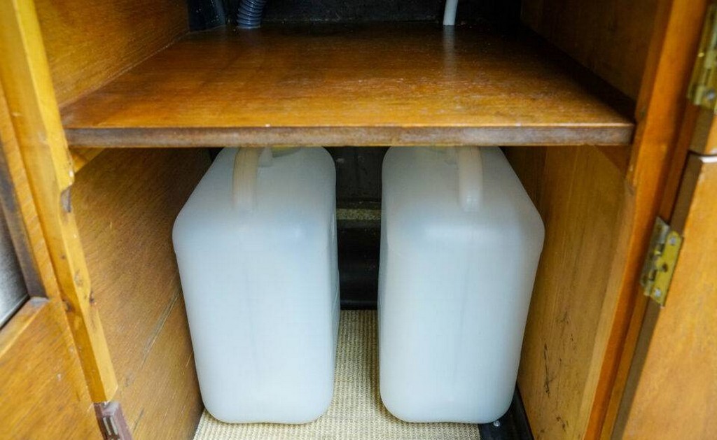 1964 Volkswagen Type 2 T1 Camper – Manual, Restored - Image 37