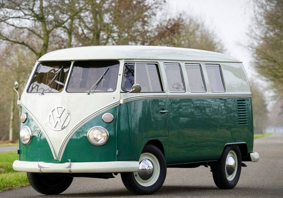 1964 Volkswagen Type 2 T1 Camper – Manual, Restored