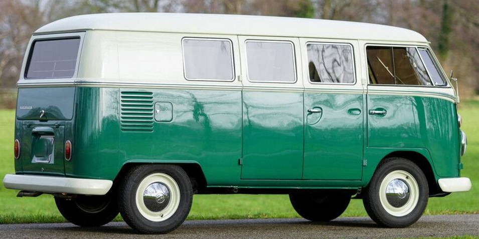 1964 Volkswagen Type 2 T1 Camper – Manual, Restored - Image 9