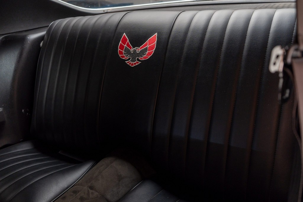 1972 Pontiac Firebird – 455ci V8, 5-Speed Manual, One-Owner - Image 7