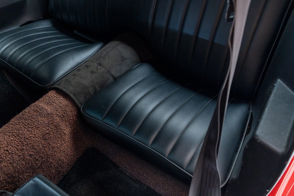 1972 Pontiac Firebird – 455ci V8, 5-Speed Manual, One-Owner - Image 9