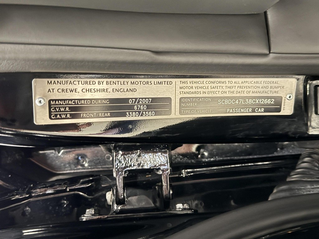 2008 Bentley Azure - Image 9