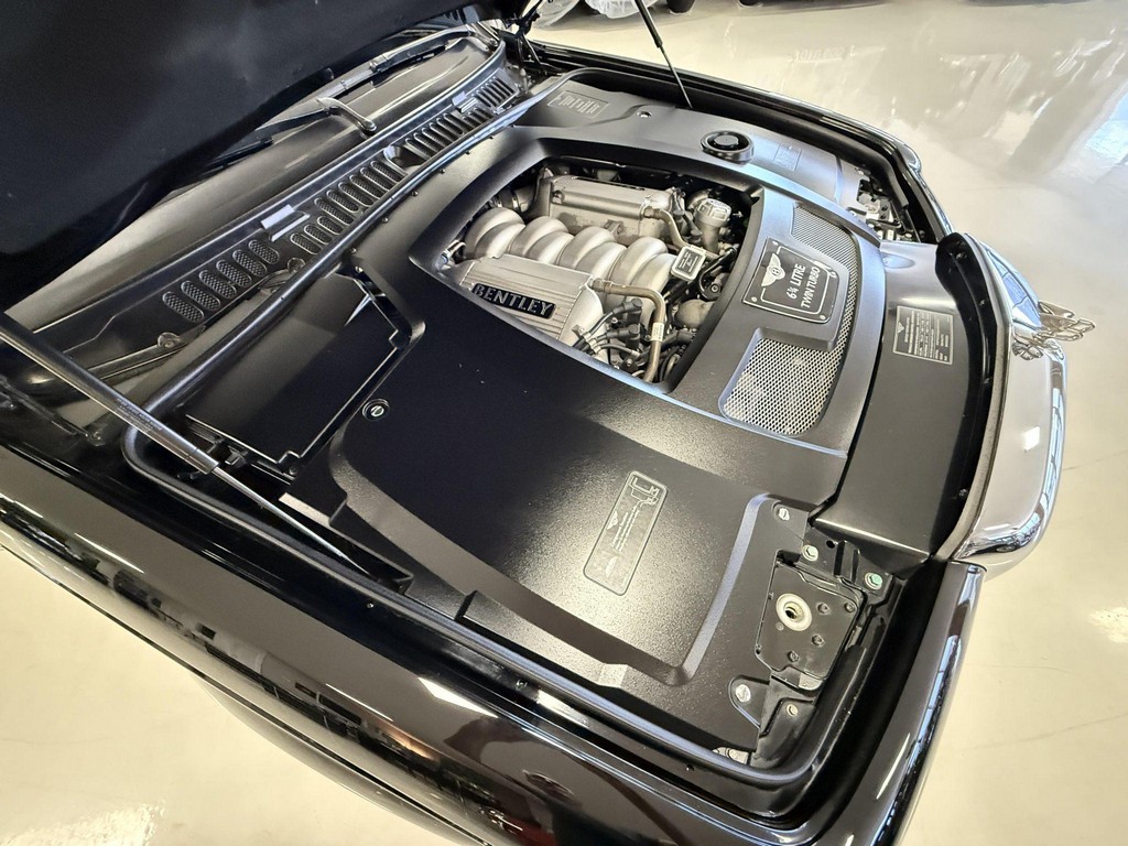 2008 Bentley Azure - Image 15