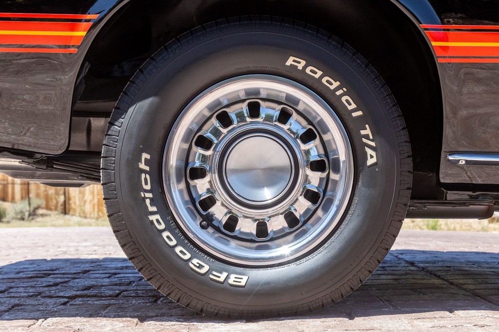 1969 Ford Mustang Mach 1 – 428 Cobra Jet Ram-Air - Image 65